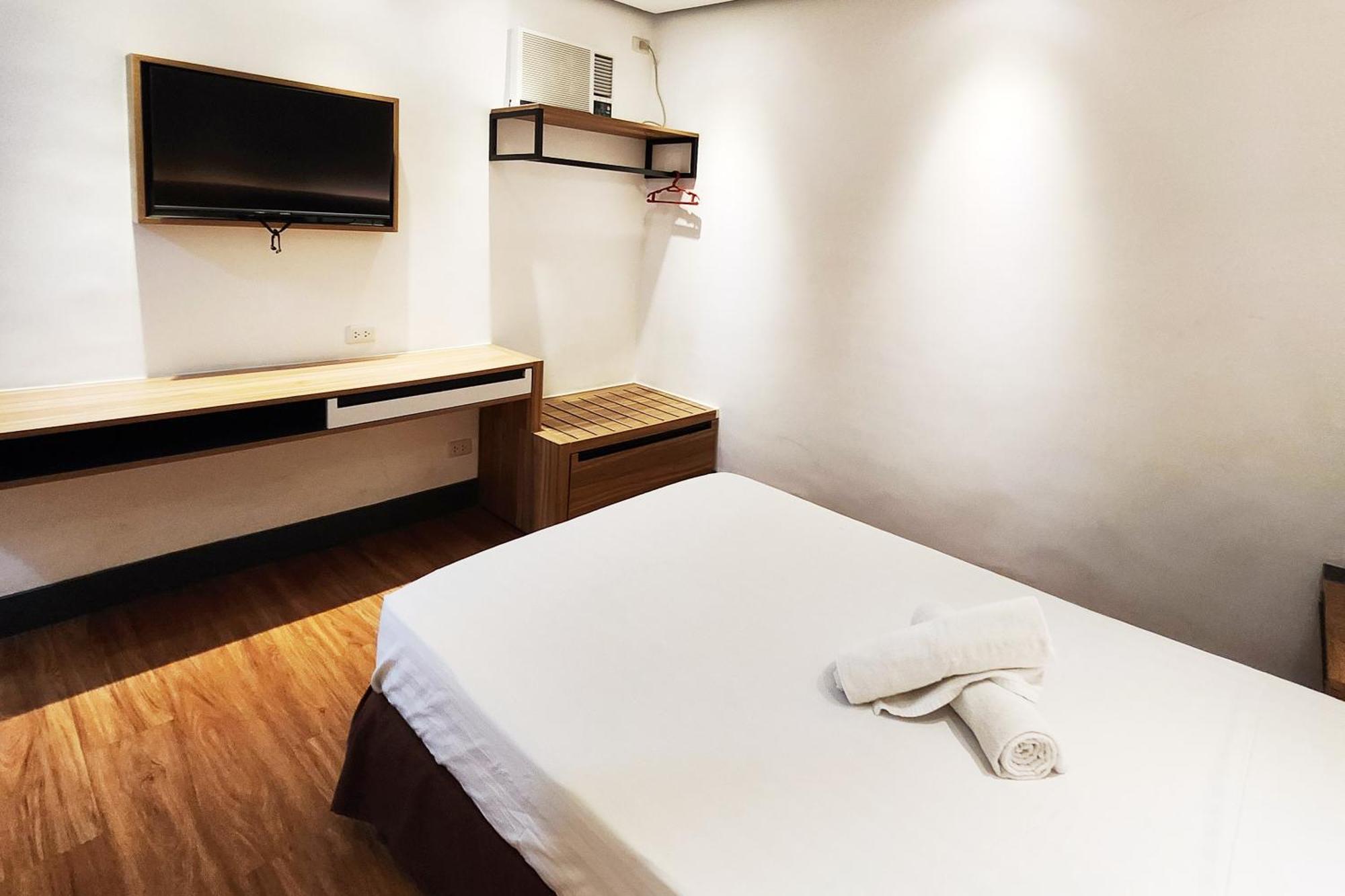 Boulevard Pension Hotel Cebu Eksteriør bilde